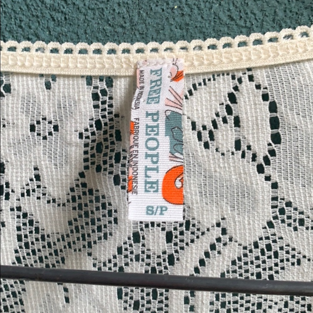 Free People Lace Top - Picture 3 of 3